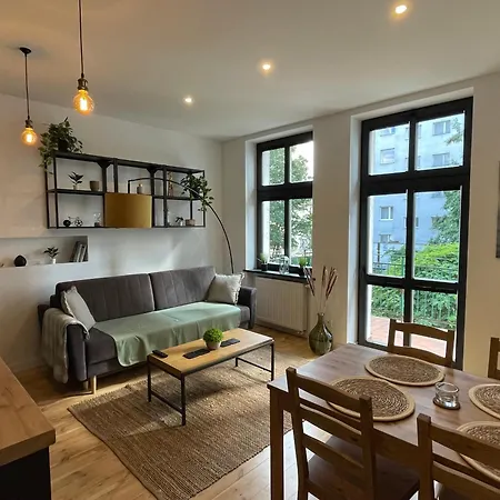 Apartament Devonzamkn *